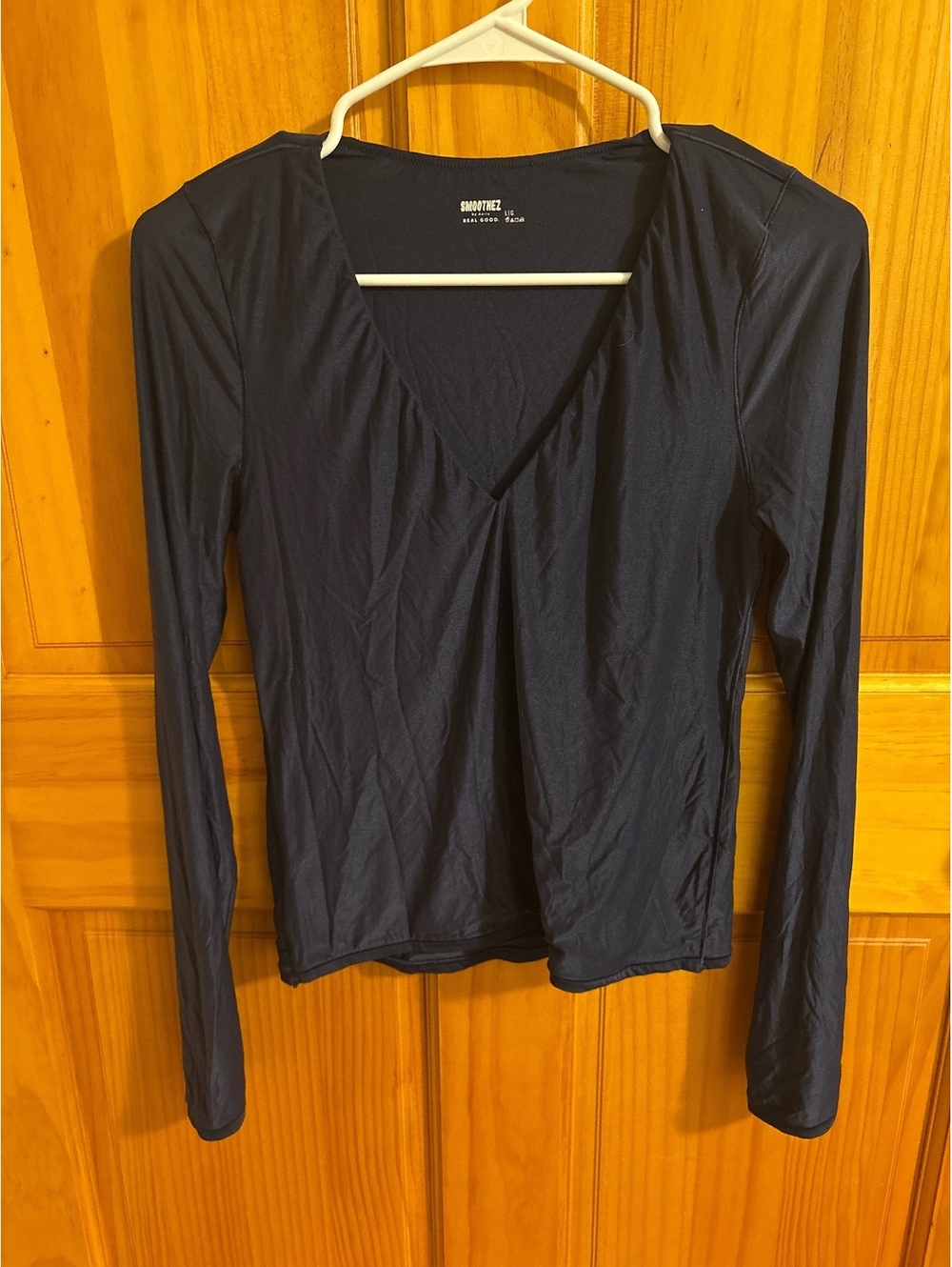 Capsule Basics Minimalist Aerie Smoothez Navy V Neck Large Top